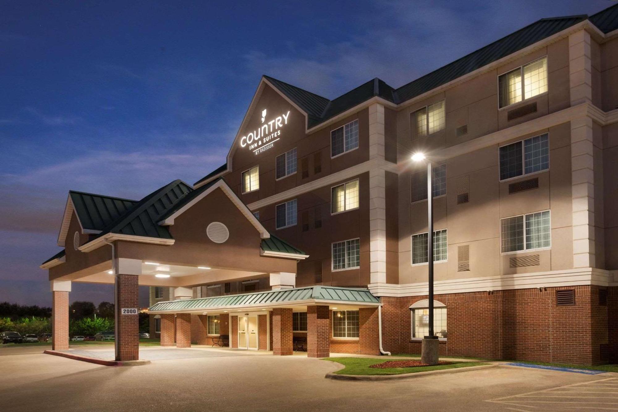 Country Inn & Suites By Radisson, Dfw Airport South, Tx Irving Exterior foto